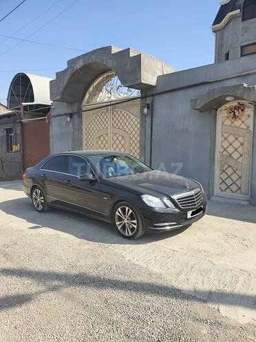 Mercedes E 220 2011, 296,333 km - 2.2 l - Gəncə