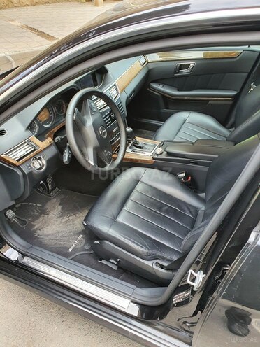 Mercedes E 220 2011, 296,333 km - 2.2 l - Gəncə