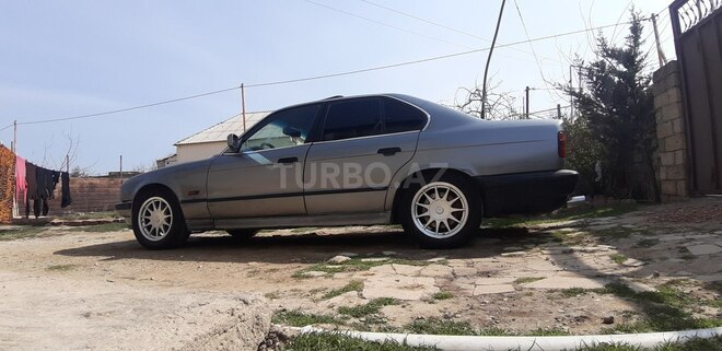 BMW 520 1992, 444,444 km - 2.0 l - Sumqayıt