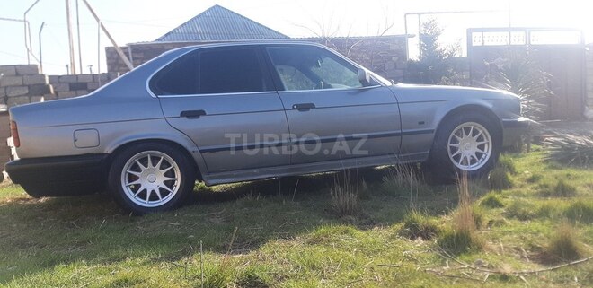 BMW 520 1992, 444,444 km - 2.0 l - Sumqayıt
