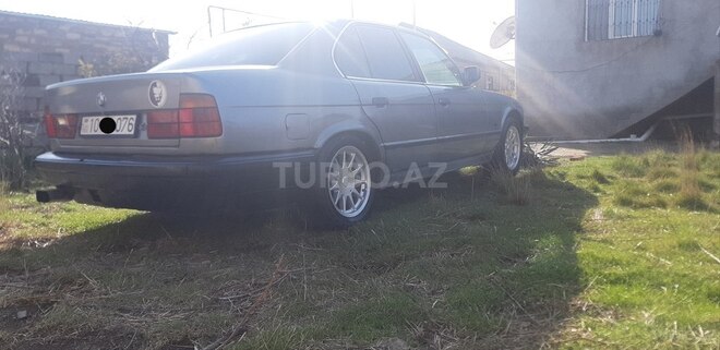BMW 520 1992, 444,444 km - 2.0 l - Sumqayıt