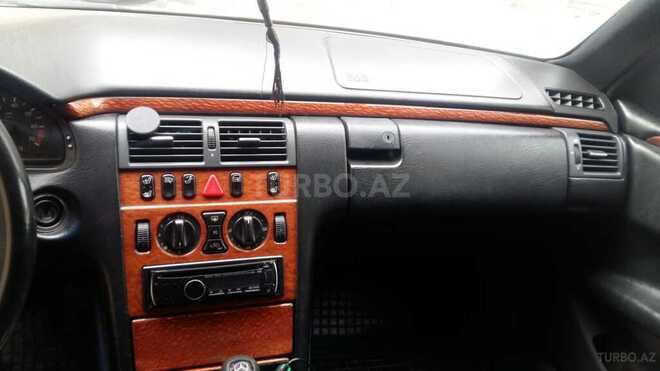 Mercedes E 200 1997, 353,000 km - 2.0 l - Bakı