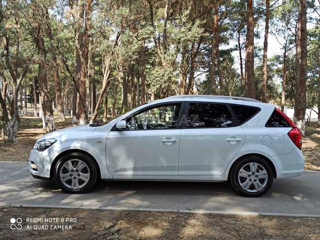 Kia Ceed 2011, 187,000 km - 1.4 l - Sumqayıt