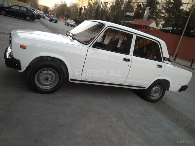 LADA (VAZ) 2107 2007, 179,320 km - 1.6 л - Bakı