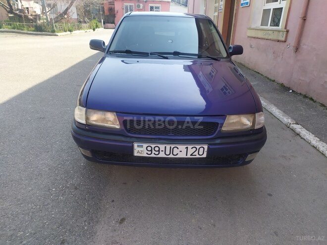 Opel Astra 1996, 320,000 km - 1.6 l - Bakı