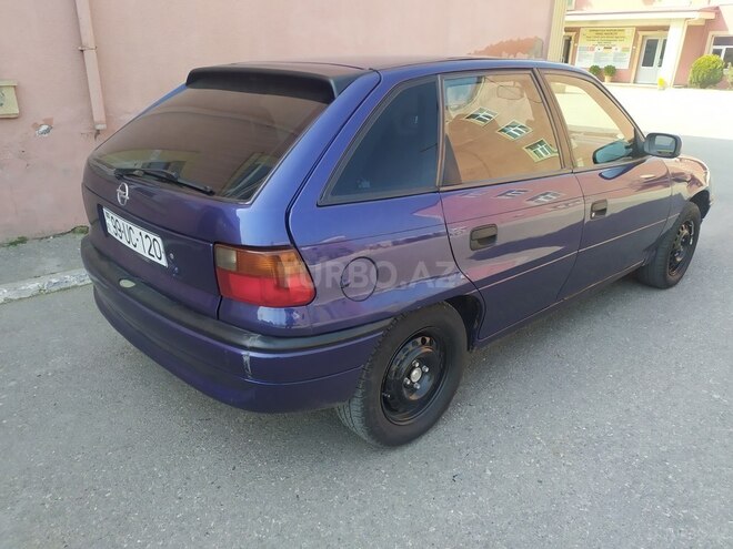 Opel Astra 1996, 320,000 km - 1.6 l - Bakı