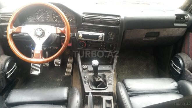 BMW 325 1988, 465,588 km - 2.5 l - Bakı