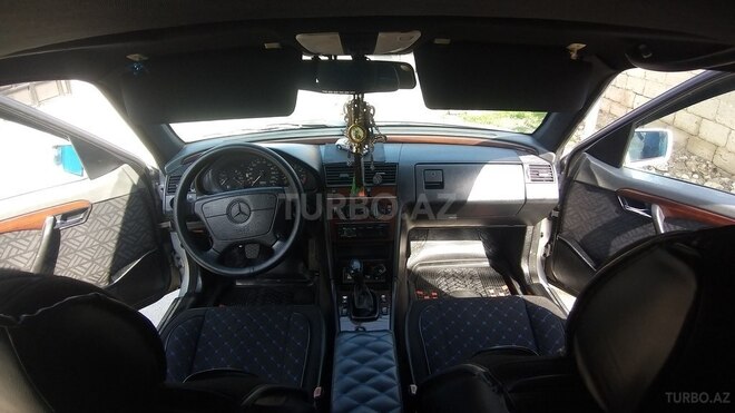 Mercedes C 180 1994, 536,071 km - 3.2 л - Bakı