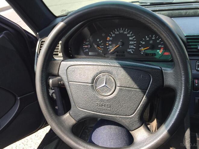 Mercedes C 200 1998, 215,000 km - 2.0 l - Bakı