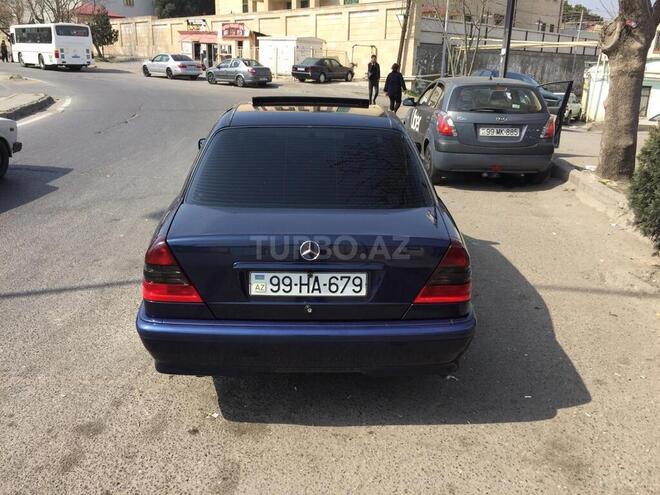 Mercedes C 200 1998, 215,000 km - 2.0 l - Bakı