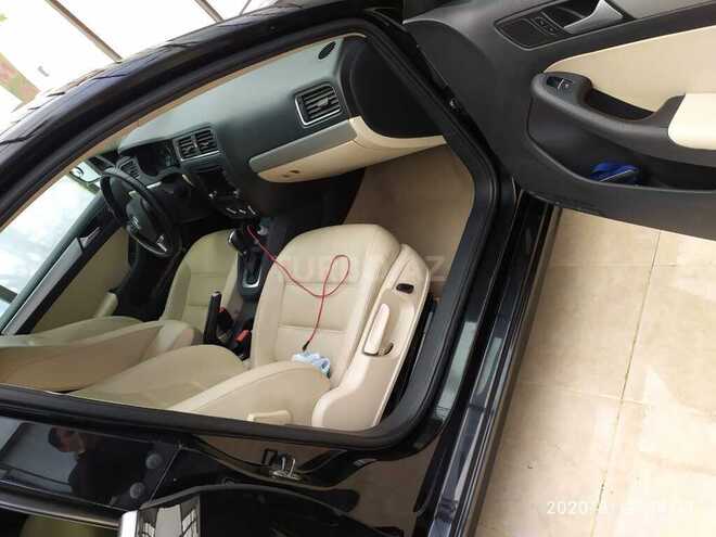Volkswagen Jetta 2013, 70,000 km - 1.8 l - Bakı