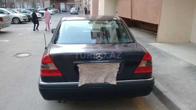 Mercedes C 230 1997, 266,800 km - 2.3 l - Bakı