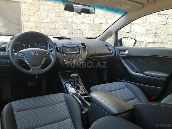 Kia Cerato 2017, 33,000 km - 2.0 л - Bakı
