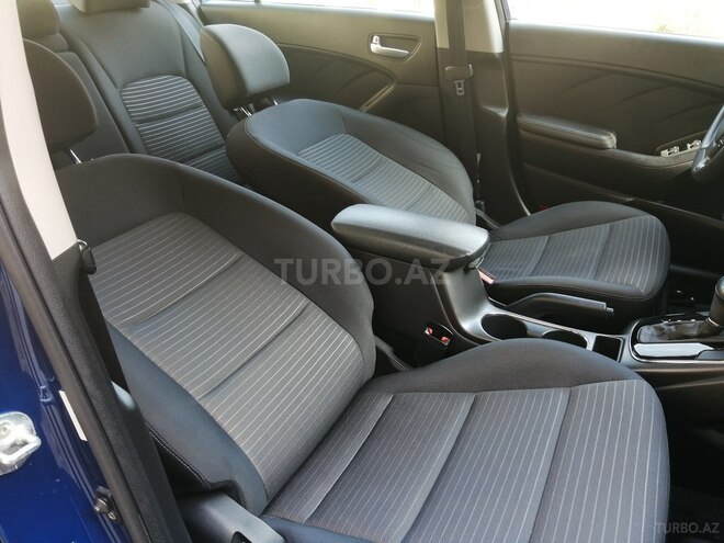 Kia Cerato 2017, 33,000 km - 2.0 л - Bakı