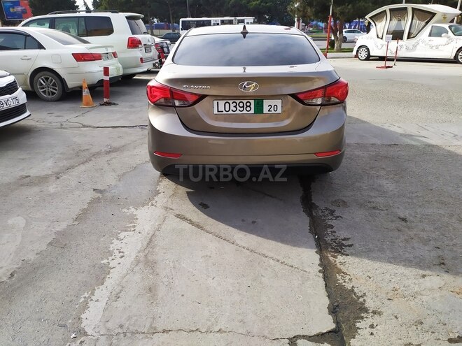 Hyundai Elantra 2014, 107,500 km - 1.8 l - Bakı