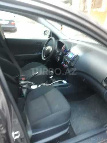 Hyundai i30 2011, 170,000 km - 1.6 л - Bakı