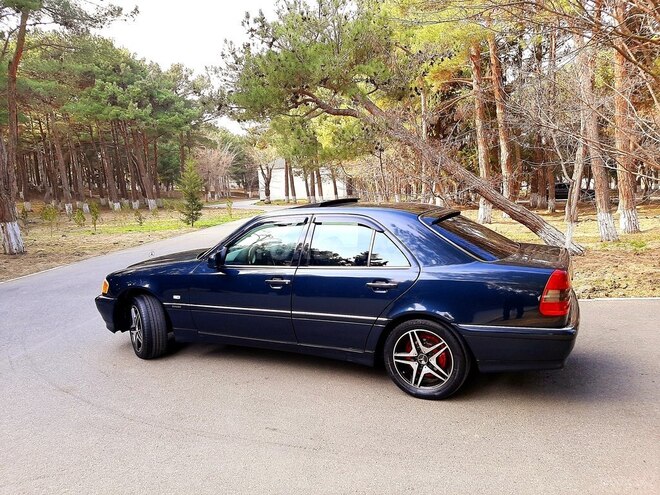 Mercedes C 180 1996, 462,000 km - 1.8 l - Sumqayıt