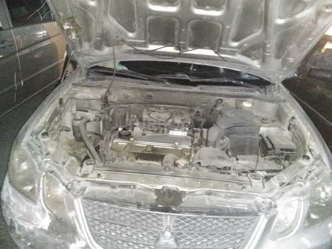 Mitsubishi Airtrek 2003, 232,500 km - 2.0 l - Xırdalan