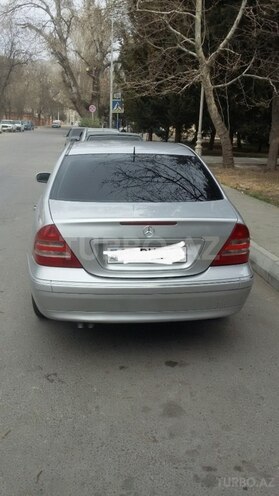 Mercedes C 220 2000, 370,000 km - 2.2 л - Mingəçevir