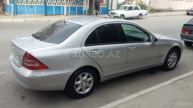 Mercedes C 220 2000, 370,000 km - 2.2 л - Mingəçevir