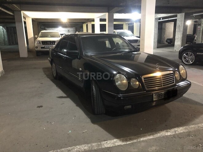 Mercedes E 220 1997, 475,000 km - 2.2 l - Bakı