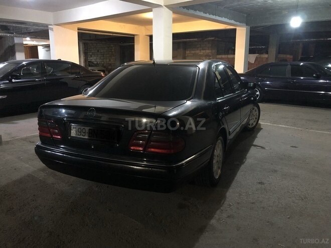 Mercedes E 220 1997, 475,000 km - 2.2 l - Bakı