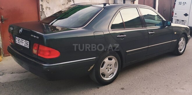 Mercedes E 230 1995, 290,000 km - 2.3 l - Bakı
