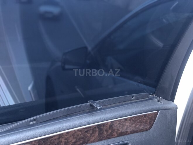 Mercedes E 220 2011, 297,000 km - 2.2 l - Bakı
