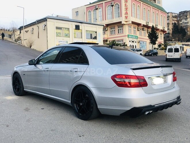 Mercedes E 220 2011, 297,000 km - 2.2 l - Bakı