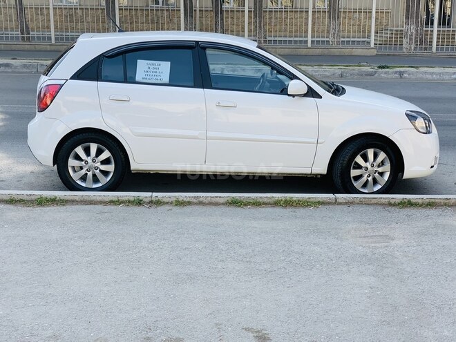 Kia Rio 2011, 101,755 km - 1.4 л - Bakı