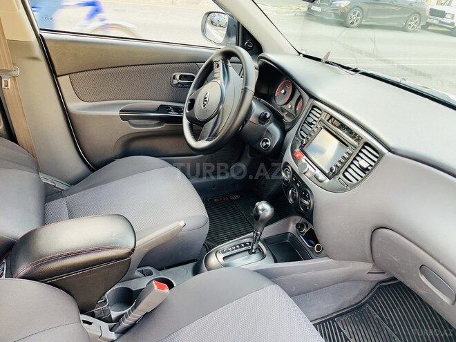 Kia Rio 2011, 101,755 km - 1.4 л - Bakı