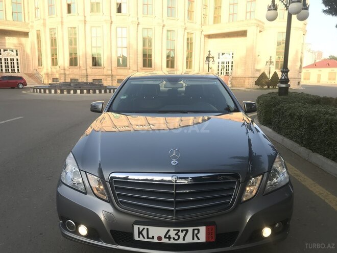 Mercedes E 220 2011, 147,300 km - 2.2 l - Bakı