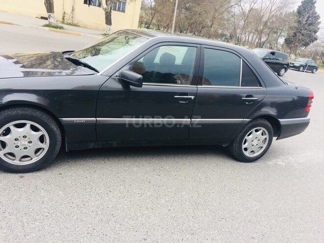 Mercedes C 180 1993, 211,041 km - 1.8 л - Sumqayıt