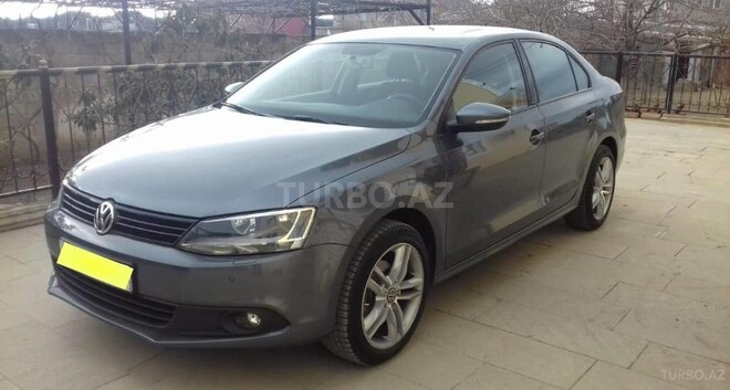 Volkswagen Jetta 2013, 75,000 km - 2.0 l - Bakı
