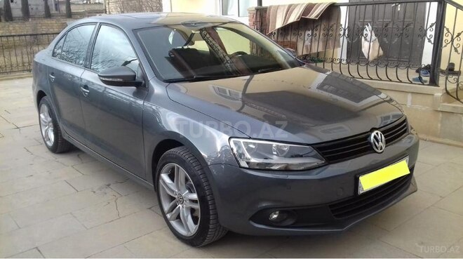 Volkswagen Jetta 2013, 75,000 km - 2.0 l - Bakı