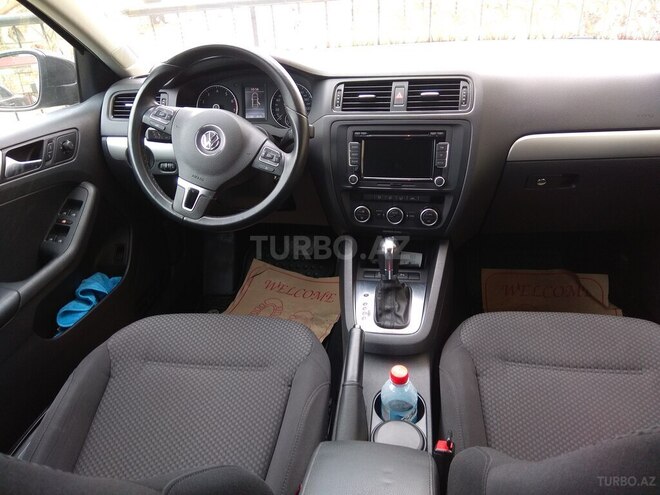 Volkswagen Jetta 2013, 75,000 km - 2.0 l - Bakı