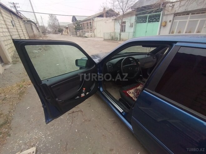 Mercedes C 180 1999, 123,400 km - 1.8 l - Gəncə