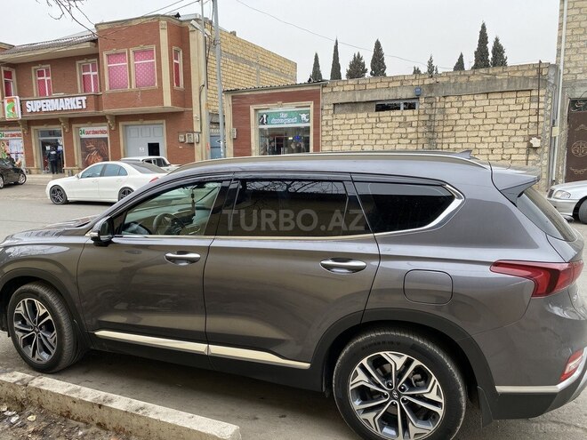 Hyundai Santa Fe 2018, 27,000 km - 2.4 л - Gəncə