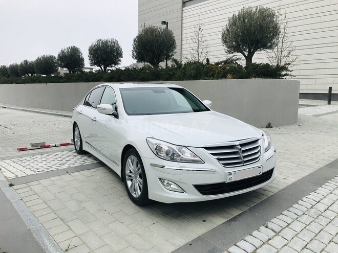 Hyundai Genesis 2013, 130,000 km - 3.8 l - Bakı
