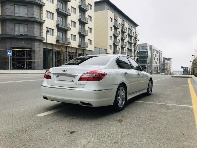 Hyundai Genesis 2013, 130,000 km - 3.8 l - Bakı