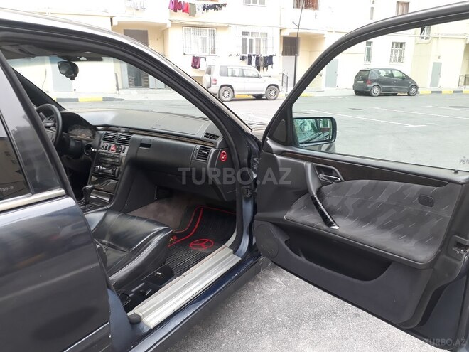 Mercedes E 300 1997, 359,500 km - 3.0 l - Bakı