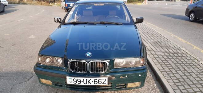 BMW 318 1995, 450,000 km - 1.8 l - Bakı