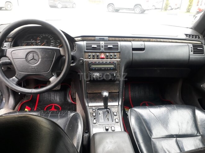 Mercedes E 300 1996, 395,000 km - 3.0 l - Bakı