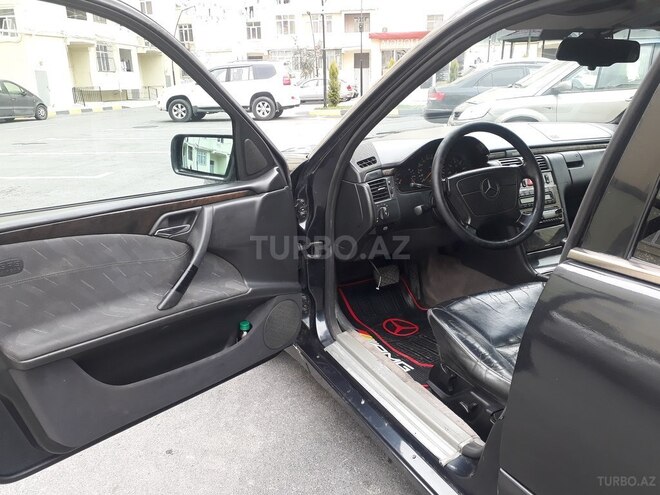 Mercedes E 300 1996, 395,000 km - 3.0 l - Bakı