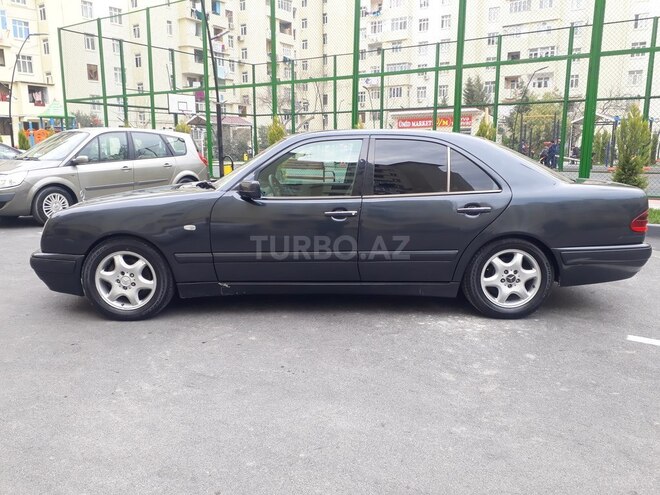 Mercedes E 300 1996, 395,000 km - 3.0 l - Bakı