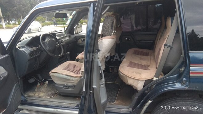 Mitsubishi Pajero 1997, 245,000 km - 2.8 л - Xırdalan