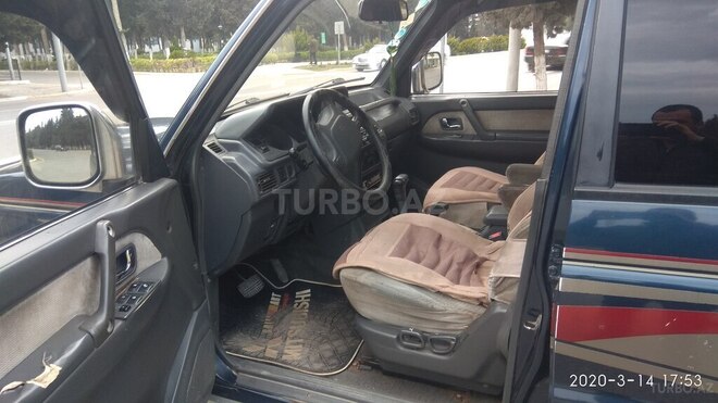Mitsubishi Pajero 1997, 245,000 km - 2.8 л - Xırdalan