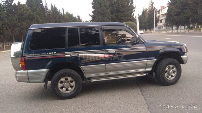 Mitsubishi Pajero 1997, 245,000 km - 2.8 л - Xırdalan