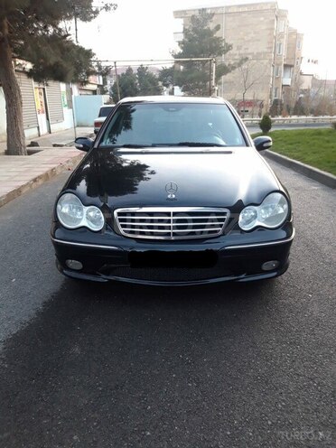 Mercedes C 230 2005, 240,000 km - 1.8 l - Sumqayıt