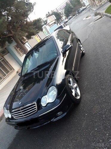 Mercedes C 230 2005, 240,000 km - 1.8 l - Sumqayıt